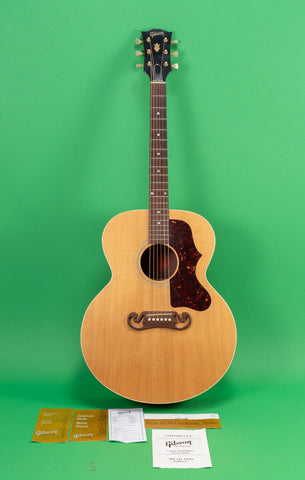 2005 Gibson SJ 100 Natural