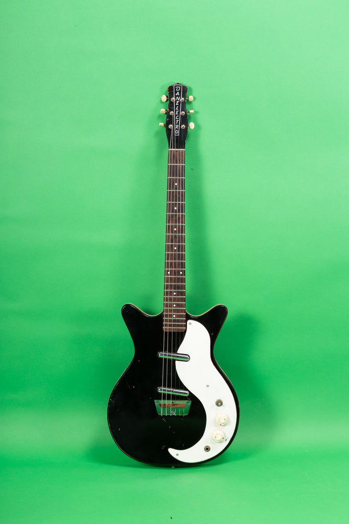 1961 Danelectro model DC 2, 3021 Black